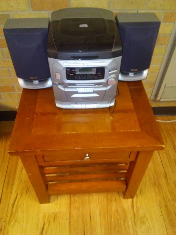 lot 188 image: Side Table and Radio,