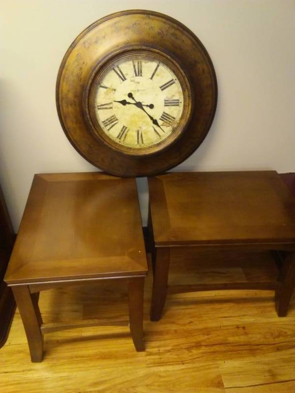 lot 198 image: 2 Side Tables and Large Clock 