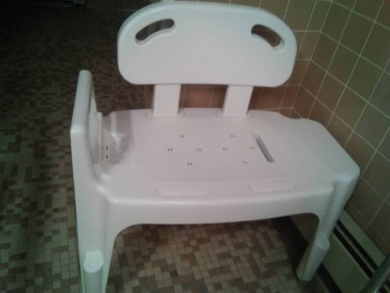 lot 535 image: Invacare transfer shower chair