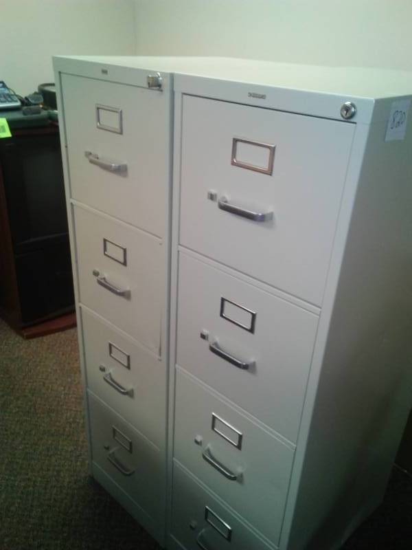 lot 820 image: 2 Almond 4 drawer files cabinets,