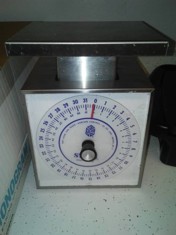 lot 667 image: Sysco Scale, Presto Griddle