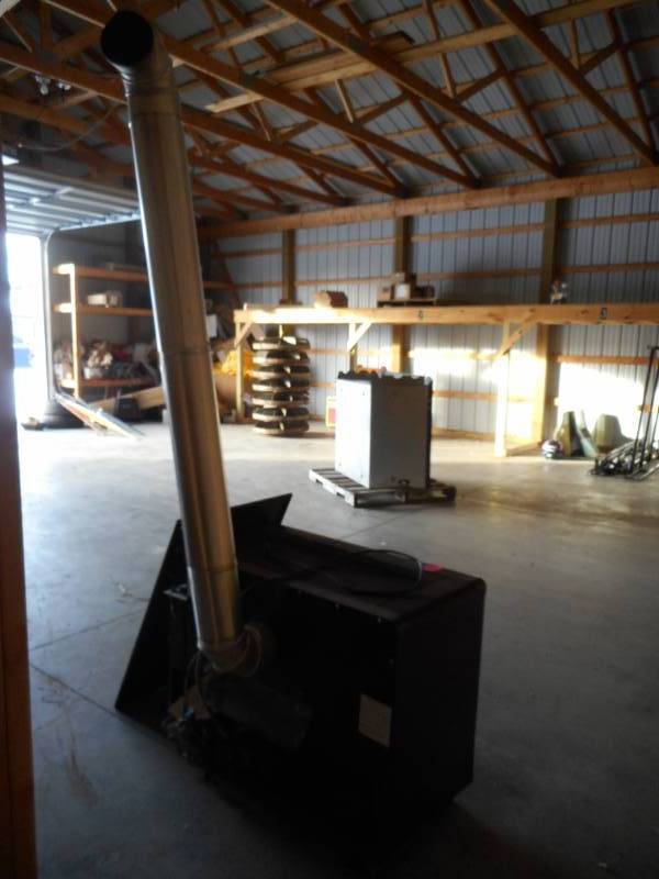 lot 13 image: Gas Stove  Heater