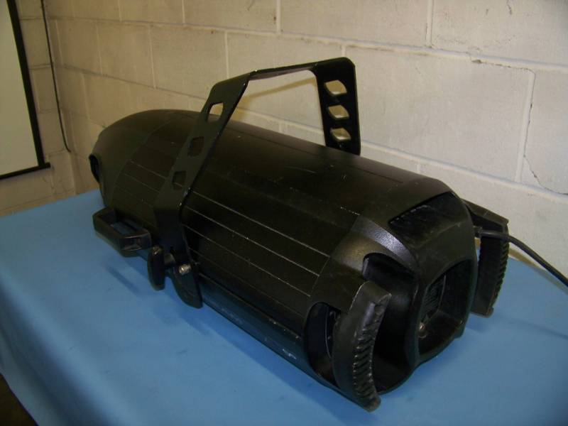 lot 1 image: Lightwave Research  High End Systems, Technobeam i, Automated Luminaire  Professional Lighting