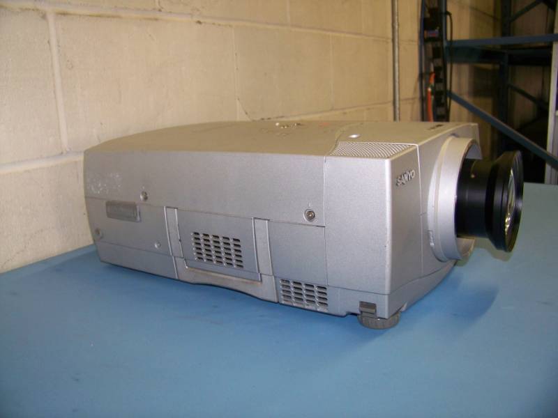 lot 177 image: Sanyo, PLC-XP57L, LCD Projector