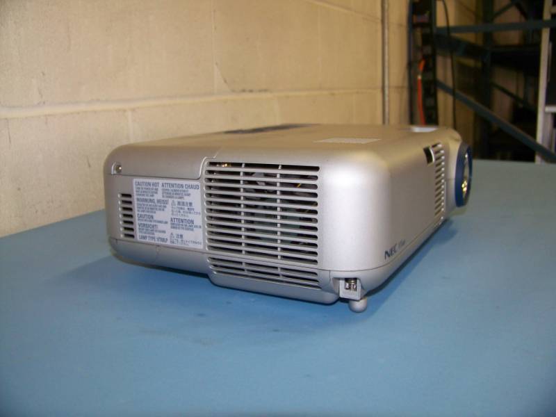 lot 179 image: NEC, VT460, LCD Projector