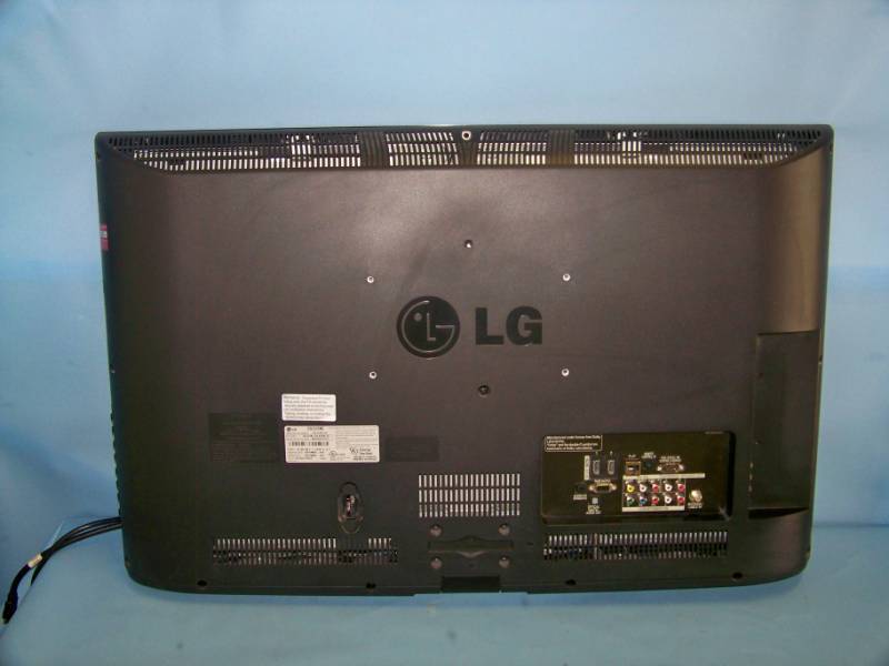 lot 88 image: 32, LG, LCD, HDTV  High-Definition Television