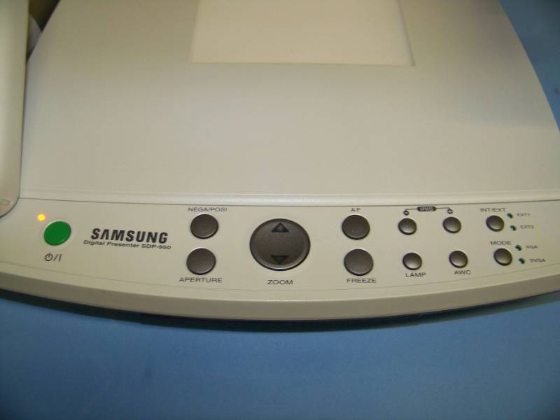 lot 189 image: Samsung, Digital Video Presenter  Document Camera with Remote Control and Carrying  Storage Case - in Original Box