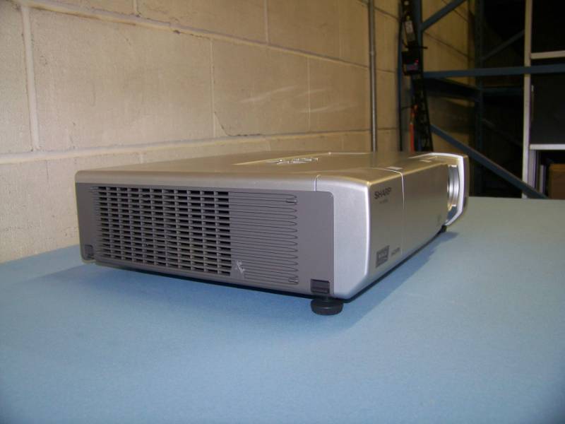 lot 60 image: Sharp, PG-D40W3D, DLP Projector with HDMI Input