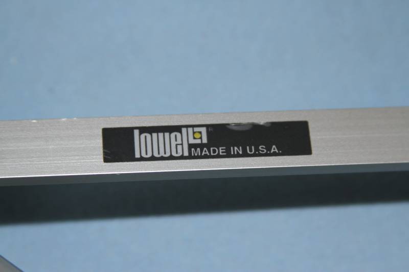 lot 130 image: Lowel Multi-StageAdjustable Height Professional Light Stand