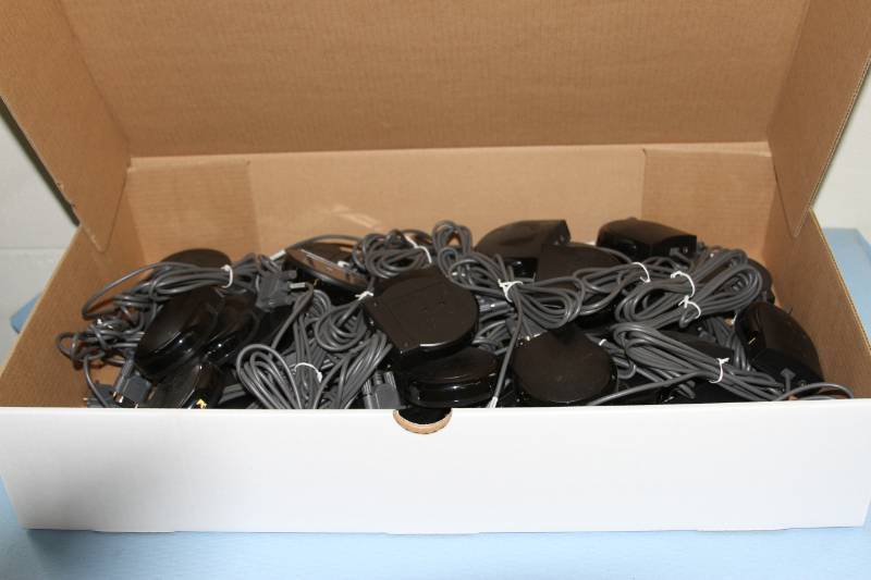 lot 133 image: (LARGE LOT) NEW Interlink Remote Controls with Computer MiceMouse & Laser Pointers