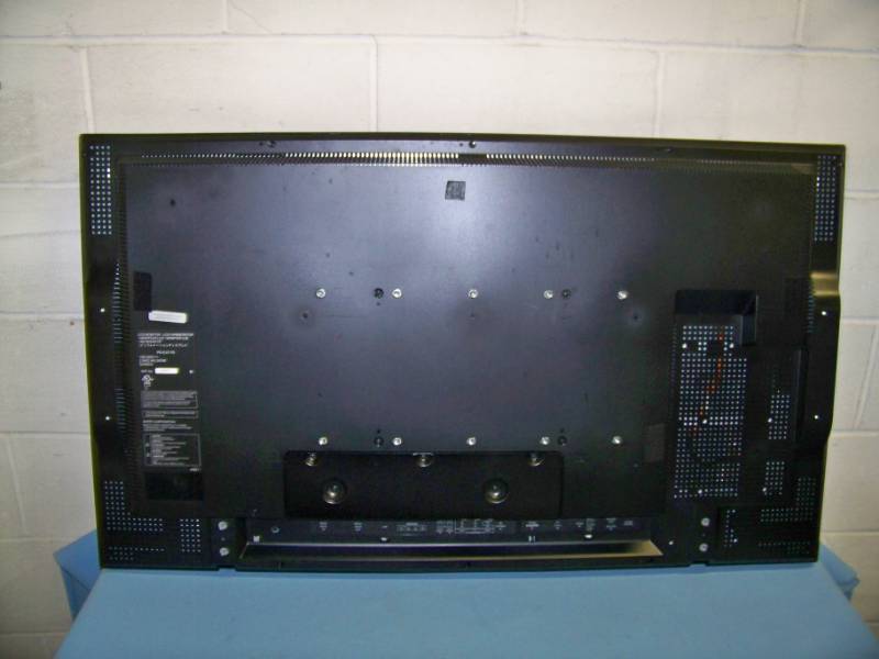 lot 76 image: 47, Sharp, LCD, Commercial Display  Monitor with Digital Signage Capabilities and Remote Control