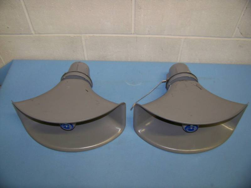 lot 142 image: (2) Atlas Sound, Vari-Tap Speakers