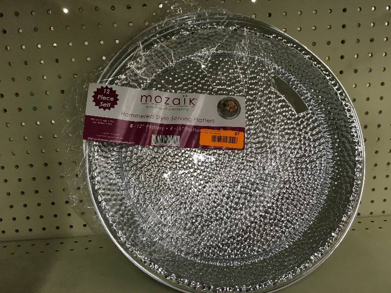 lot 87 image: Mozaik Hammered Style Serving Plates