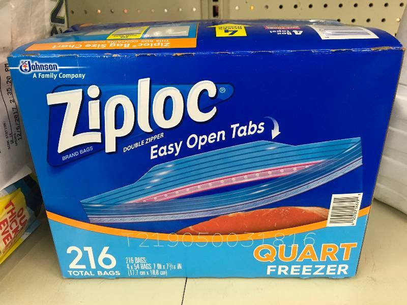 lot 120 image: Ziploc Quart Bags