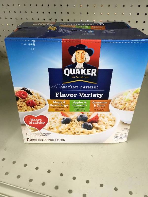lot 125 image: Quaker Instant Oatmeal Variety Pack