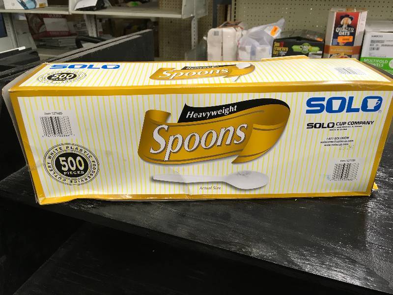 lot 128 image: Solo 500 Spoons
