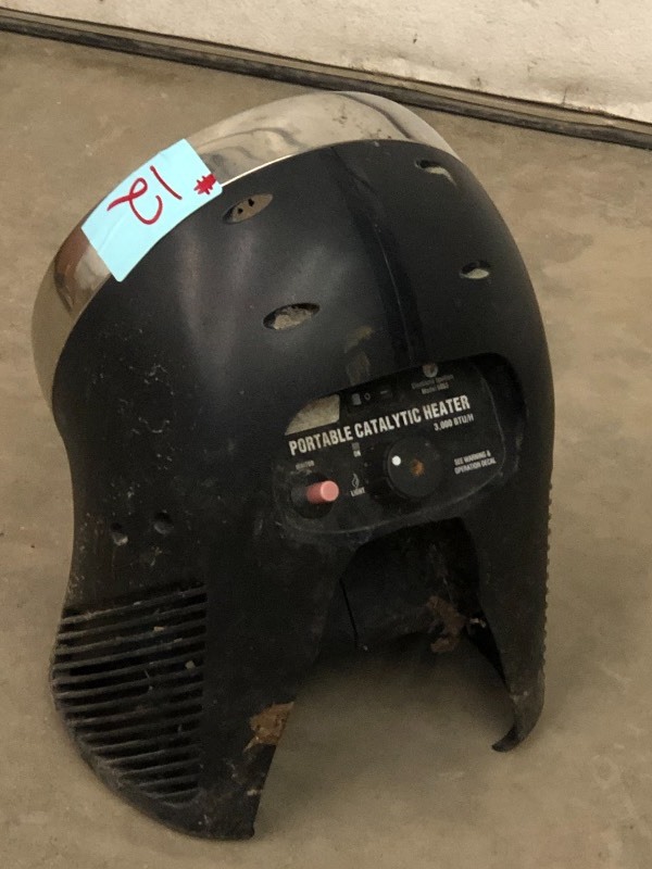 lot 12 image: Coleman ProCat LP-Gas Heater