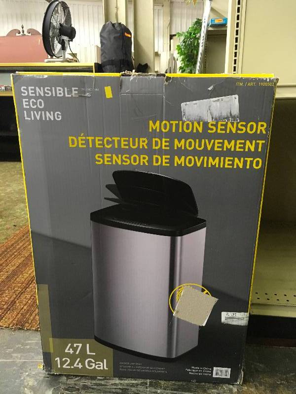 lot 186 image: Eko 47L Motion Sensor Trash Can, Retail $49.89