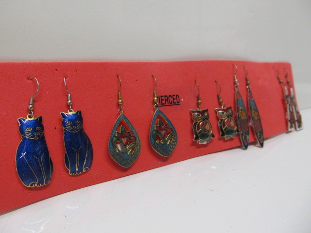 lot 136 image: Group of Enameled Dangle Earrings