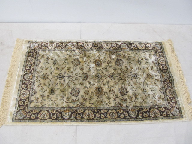 lot 65 image: Nice San Marco Floral Soft Silk-Like Rug