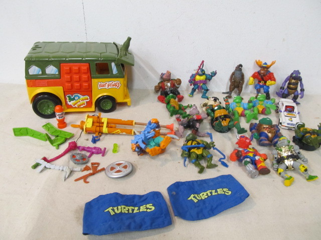 lot 207 image: Lot of TMNT Action Figures etc