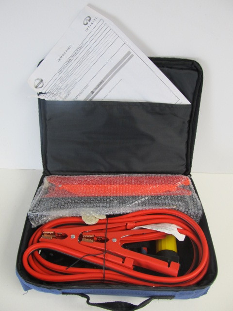 lot 203 image: Brand New Emergency Road Kit