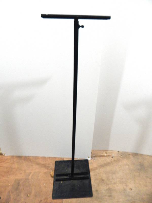 Lot of 4 Telescoping Sign Holders