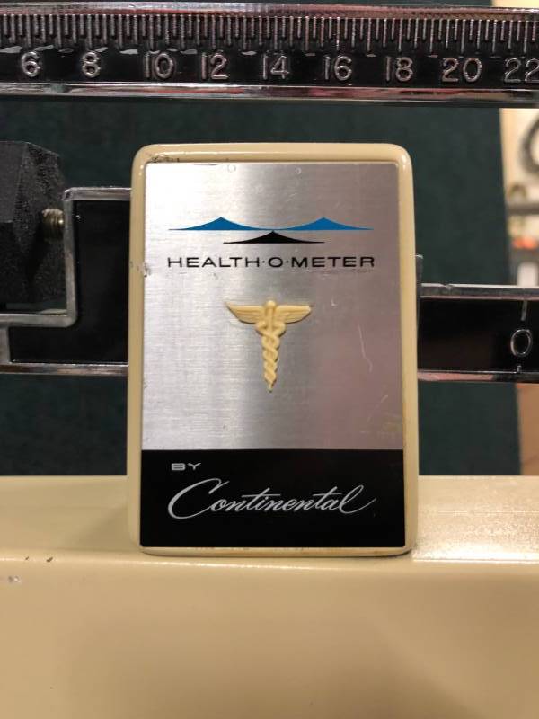 lot 16 image: Retails New $250 Physician Scale Health-O-Meter By Continental Eye Level Balance Beam Scale - Super Working Condition CAPACITY 350LBS