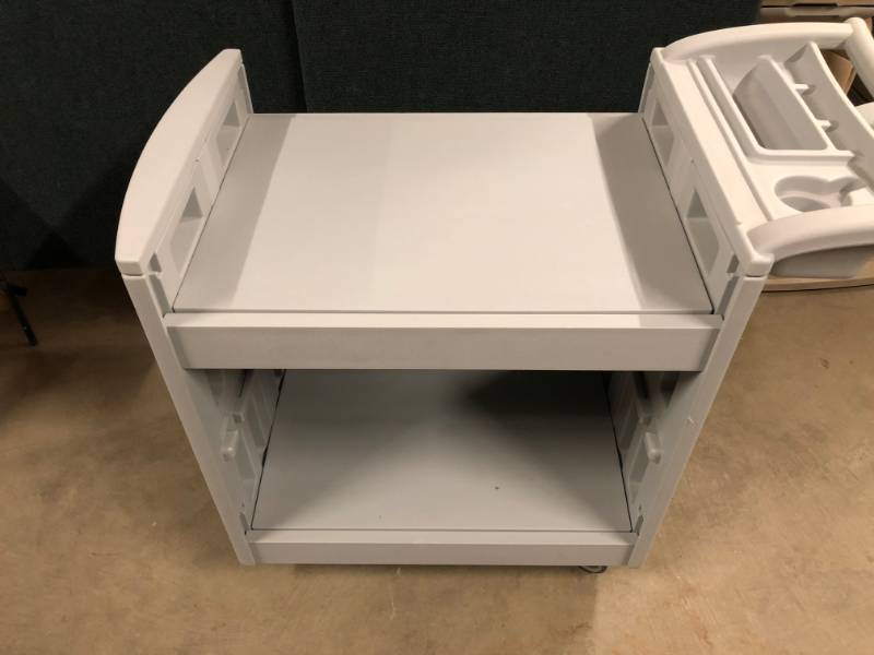 lot 21 image: MSRP $700 Heavy Duty Commercial Industrial Grade Semi Enclosed MEDICAL Mobile Utility Cart Trolley - Can Adjust Side Rails For A Flat Surface - Great Condition