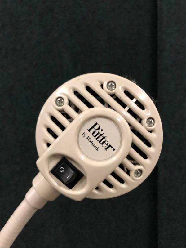 lot 25 image: Ritter Midmark Medical Halogen 152 Exam Surgical Task Light Flexible Floor Lamp