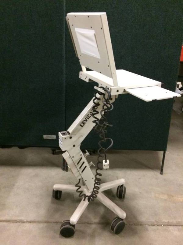 lot 47 image: Feather Touch Stinger Levitator Model #5825 Medical Clinic Doctors Office Laptop Caddy Cart Ergotron - Multi Positional - Great Condition With Power Supply Strip