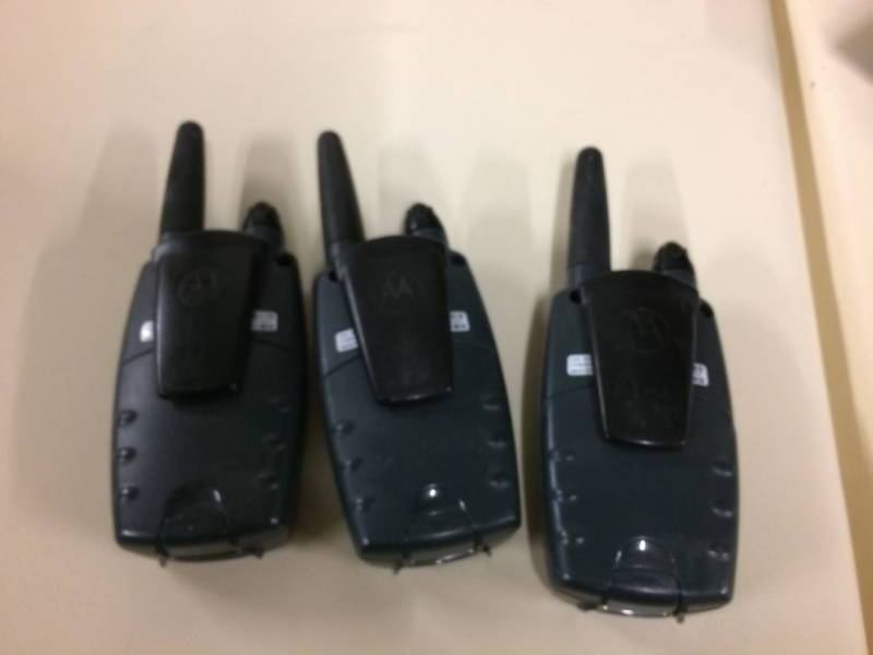lot 85 image: (3) Motorola FR50 2-Mile 14-Channel FRS Two-Way Radio