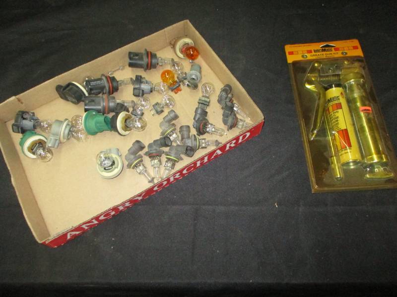 lot 38 image: Automotive Bulbs and sockets