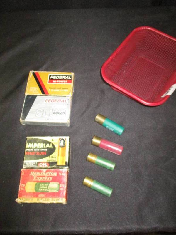 lot 50 image: 12ga 12 ga slugs 2 boxes of 20 ga slugs and some lose