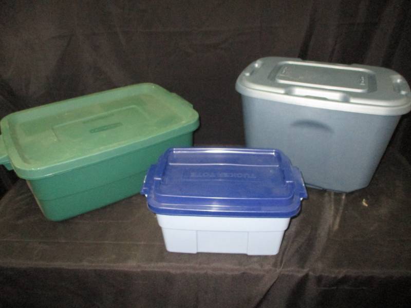 lot 83 image: Tubs