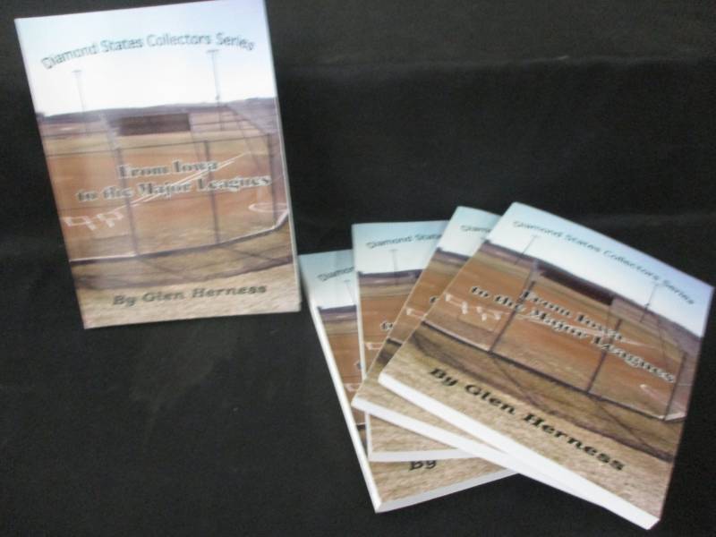 lot 118 image: 5 Count Diamond State Collector Series From Iowa toThe Major Leaugues Signed By Author Glen Herness Ashby Complex on the front
