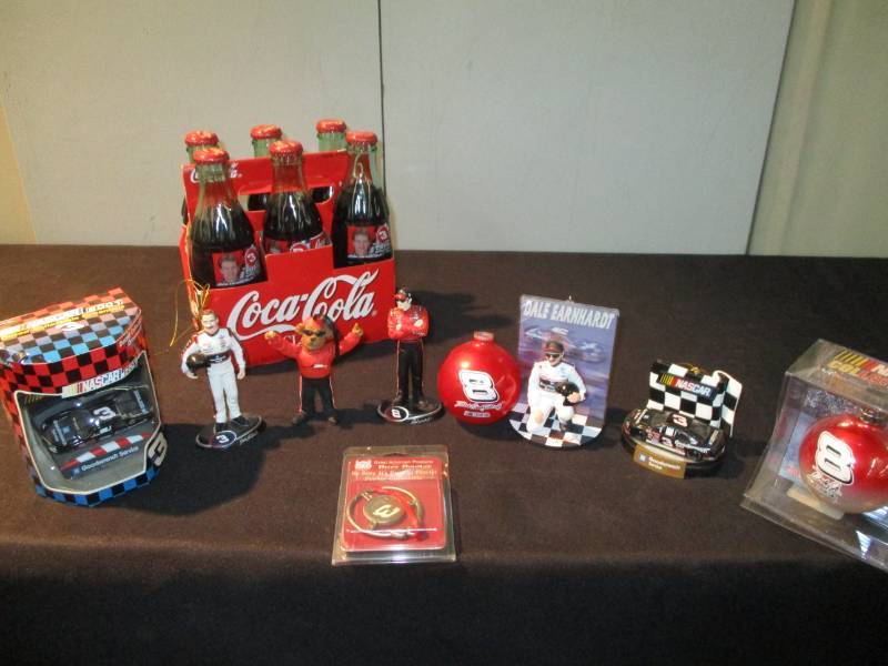 lot 180 image: Dale Earnhardt Coke 6 packs full, Various Christmas ornament figurines