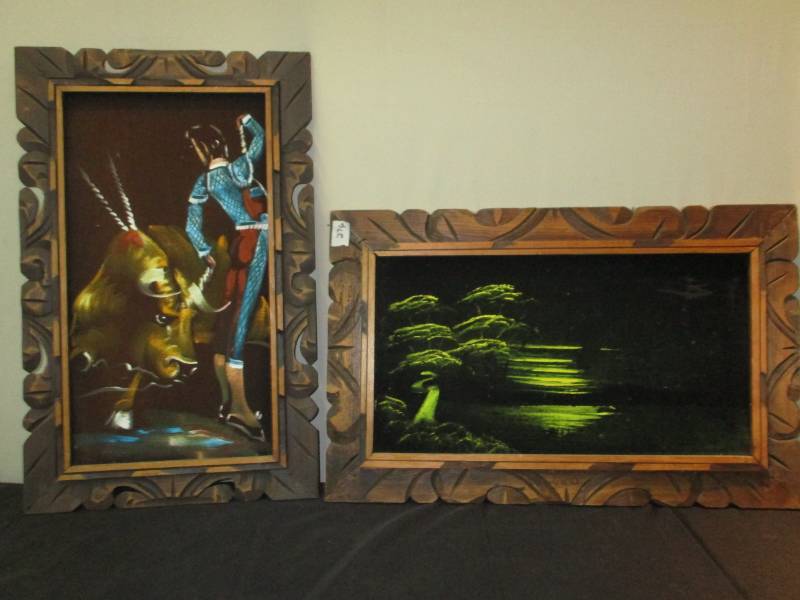 lot 189 image: Two Felt Pictures24 x 15