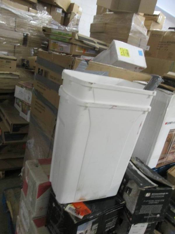 Lot of 2 Knape & Vogt 18 in. H x 14...