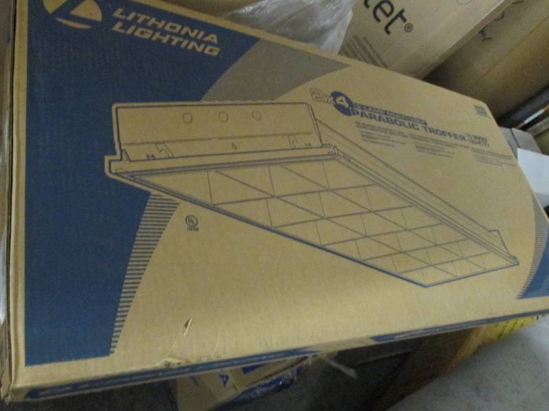 Lithonia Lighting 2PM3NGB33218LD 3-...