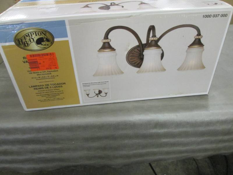 Hampton Bay Reims 3-Light Berre Wal...
