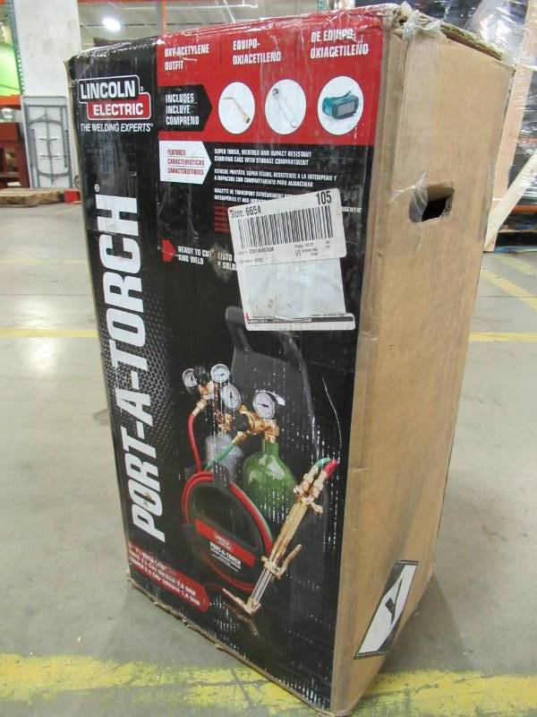 lot 9 image: Lincoln Electric Port-A-Torch Kit, KH990 - USED