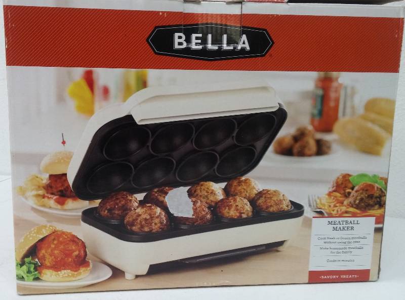 lot 33 image: Meatball Maker, as-new in box