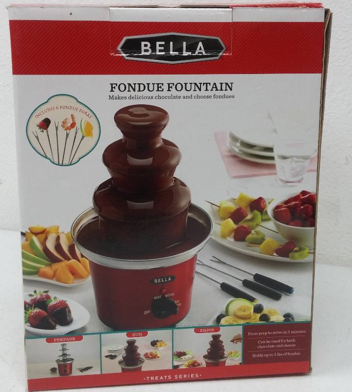 lot 35 image: Fondue Fountain, as-new in box