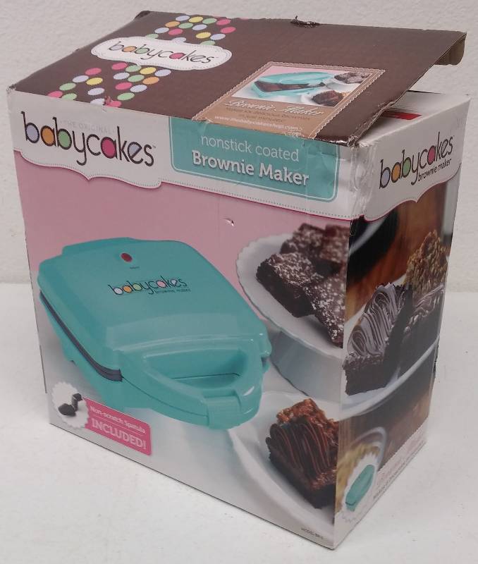 lot 97 image: Babycakes Nonstick Brownie Maker, as-new in box