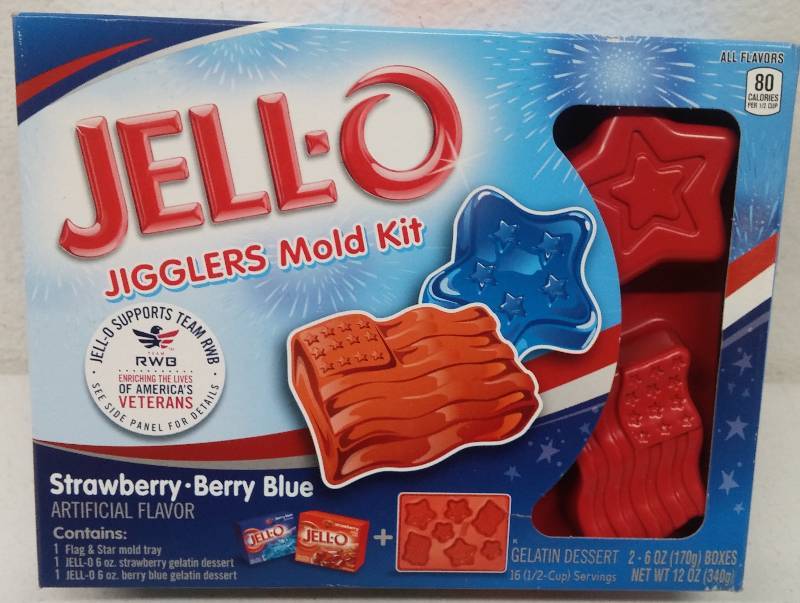 lot 133 image: Jello Jigglers Mold Kit