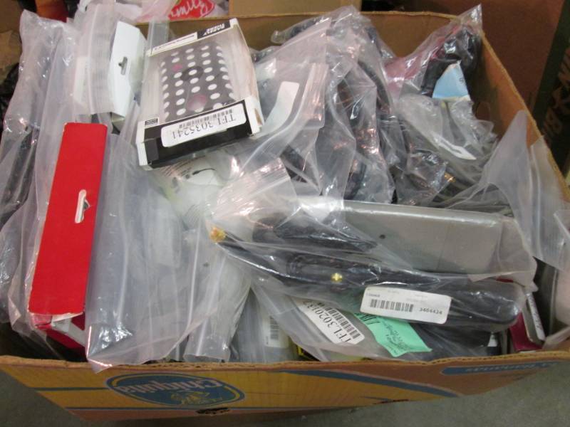 lot 32 image: Large Lot of Misc Electronics Cable...