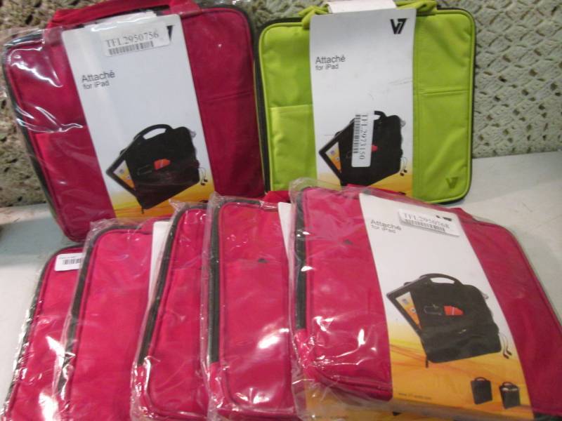 lot 41 image: Lot of 12 Attache for All iPads 7 p...