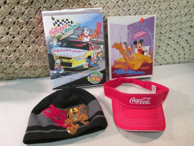 lot 86 image: Lot of Misc Hats Puzzle Etc.  D-3...