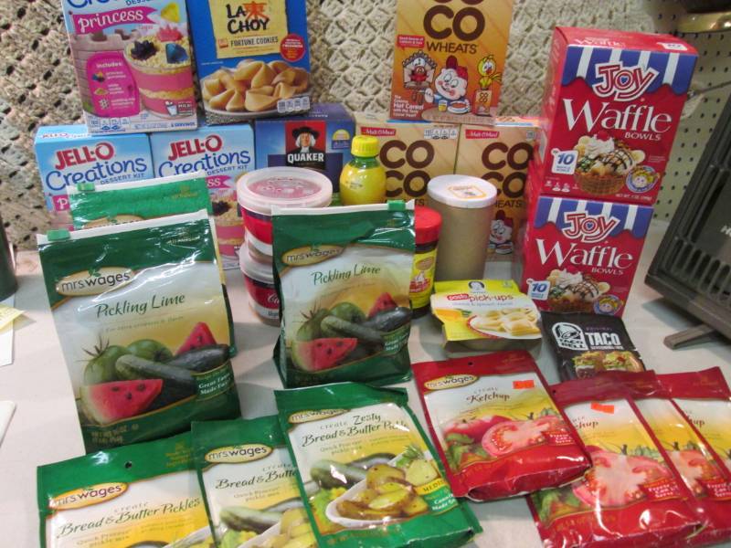 lot 115 image: Large Lot of Misc See photos. Best ...